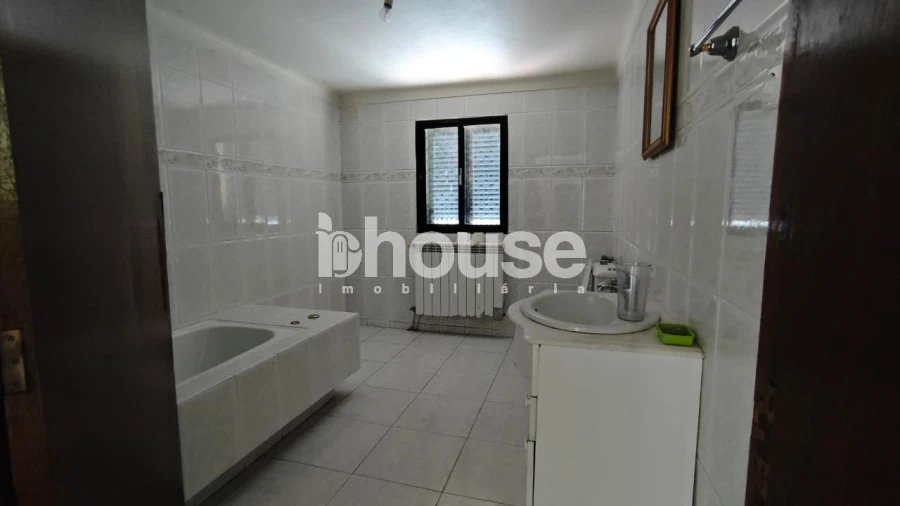 Moradia T6 para Venda em Argeriz Foto 25
