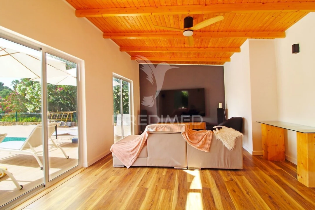 Moradia T3 para Venda em Silves Foto 24