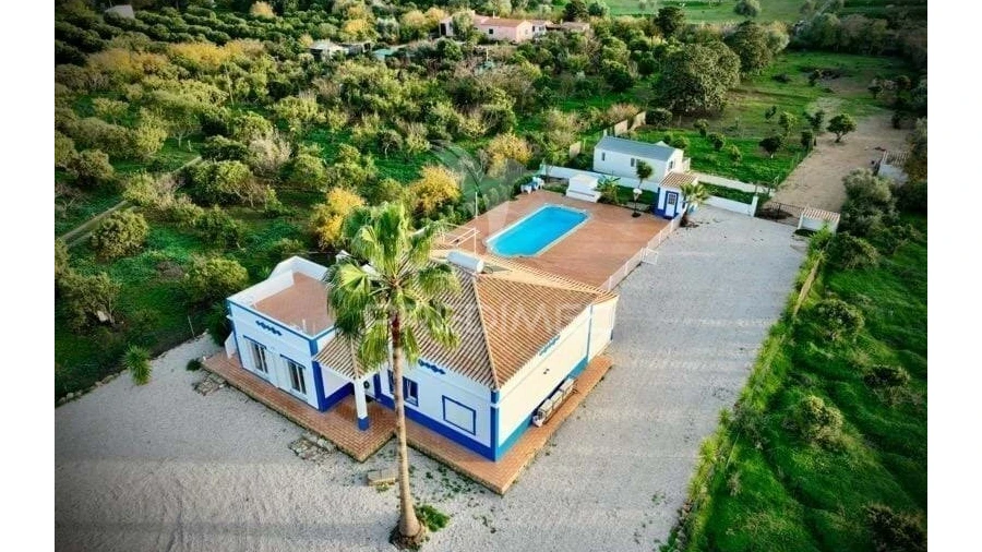 Moradia T3 para Venda em Porches