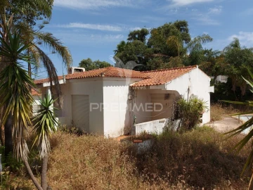 Moradia T2 para Venda em Albufeira e Olhos de Água