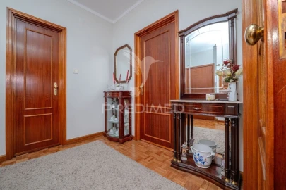 Apartamento T3 para Venda em Barcelos, V.Boa, V.Frescainha