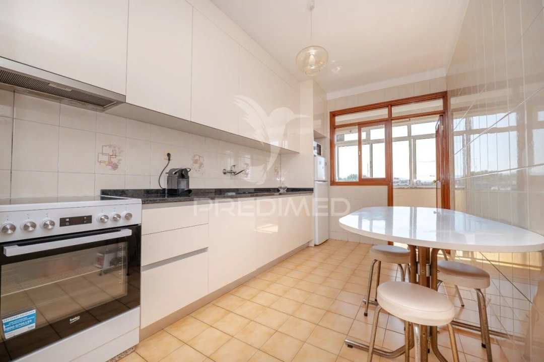 Apartamento T3 para Venda em Barcelos, V.Boa, V.Frescainha Foto 1