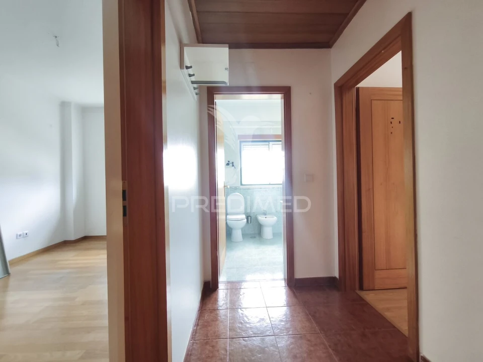 Apartamento T3 para Venda em Vila Nova da Barquinha Foto 5