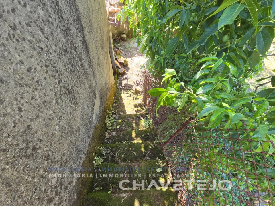 Quinta T2 para Venda em Além da Ribeira e Pedreira Foto 13
