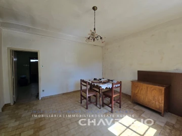 Quinta T2 para Venda em Além da Ribeira e Pedreira