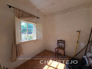Quinta T2 para Venda em Além da Ribeira e Pedreira
