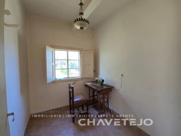 Quinta T2 para Venda em Além da Ribeira e Pedreira