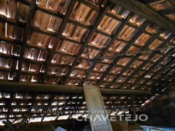 Quinta T2 para Venda em Além da Ribeira e Pedreira