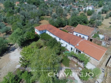 Moradia T1 para Venda em Areias e Pias