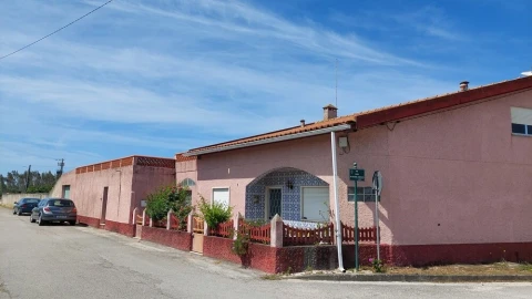 Moradia T4 para Venda em Vieira de Leiria