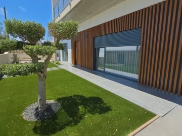 Moradia T4 para Venda em Monte Redondo e Carreira