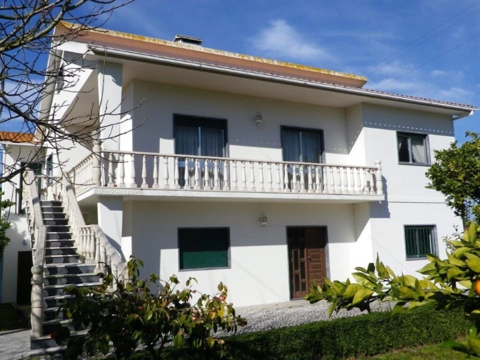 Moradia T5 para Venda em Monte Redondo e Carreira Foto 4