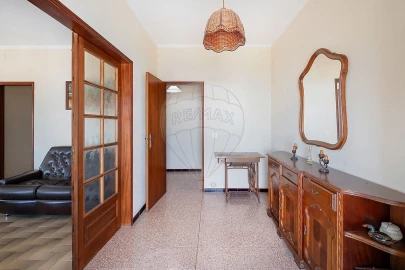 Moradia T3 para Venda em Rogil