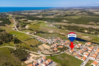 Moradia T3 para Venda em Rogil