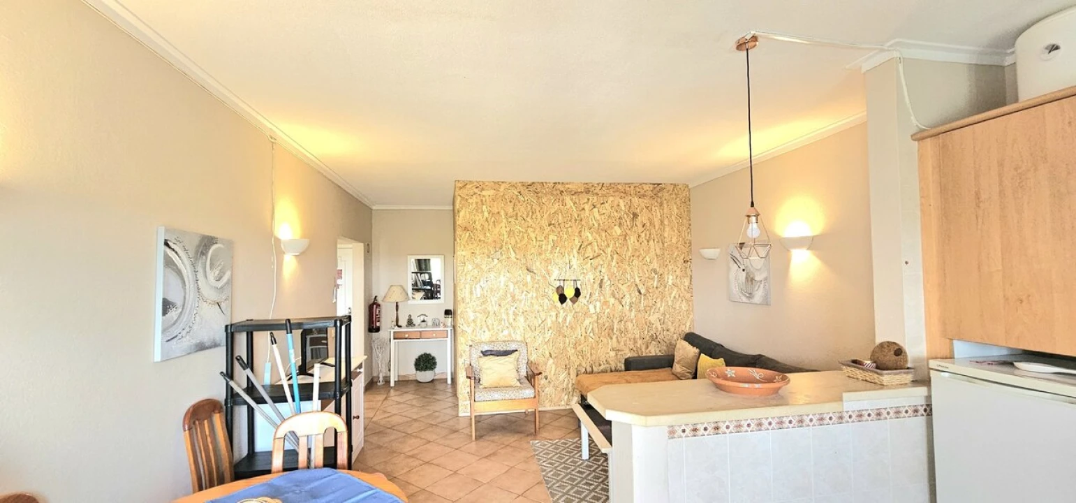 Apartamento T1 para Venda em Alvor Foto 6