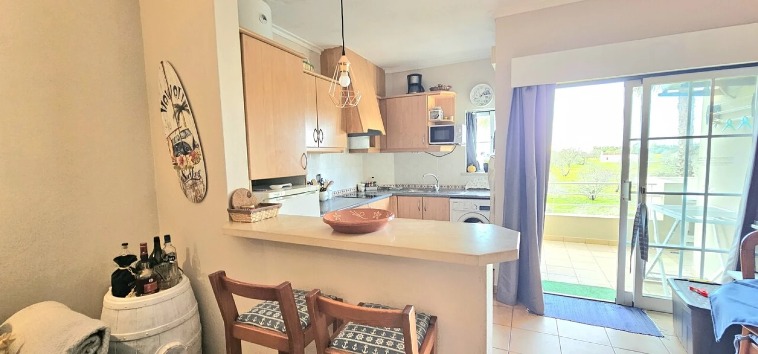 Apartamento T1 para Venda em Alvor Foto 9