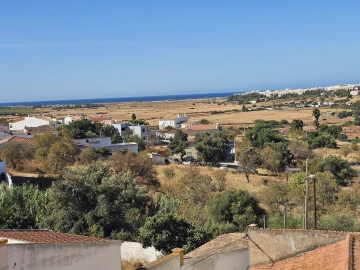 Moradia T2 para Venda em Alcantarilha e Pêra