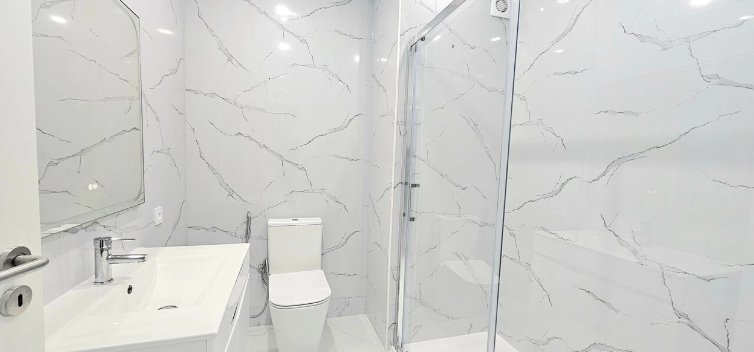 Apartamento T2 para Venda em Quarteira Foto 23
