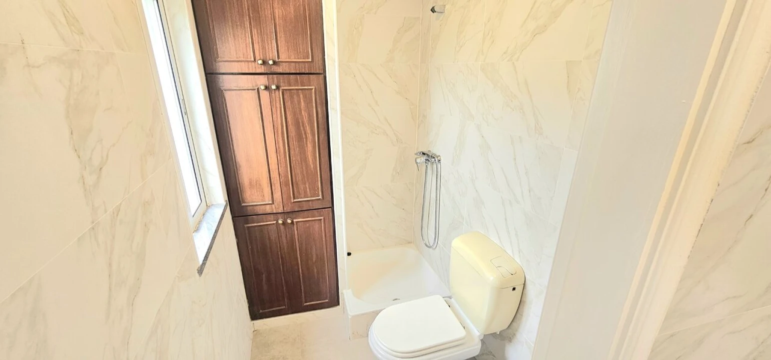Moradia T4 para Venda em Portimão Foto 39