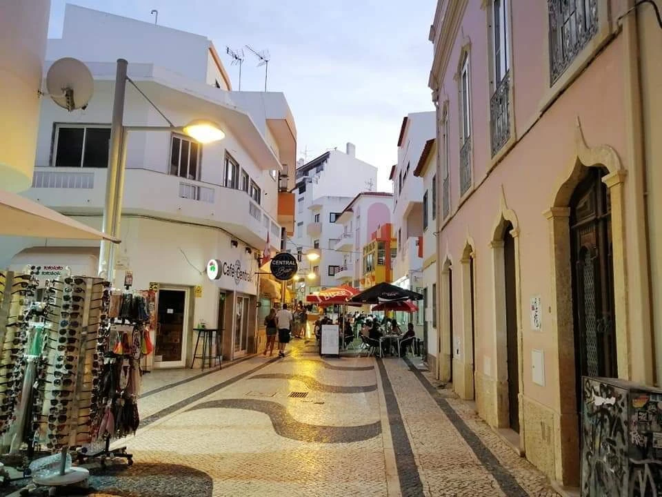 Apartamento T0 para Venda em Albufeira e Olhos de Água Foto 34