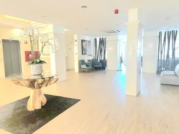 Apartamento T0 para Venda em Albufeira e Olhos de Água