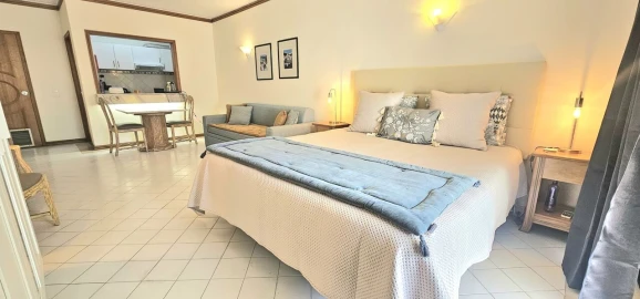 Apartamento T0 para Venda em Albufeira e Olhos de Água