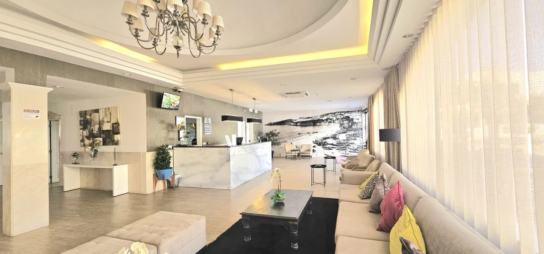Apartamento T0 para Venda em Albufeira e Olhos de Água Foto 18