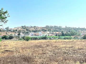 Terreno para Venda em Alcantarilha e Pêra