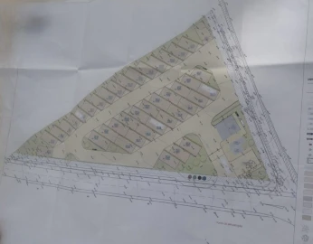 Terreno para Venda em Albufeira e Olhos de Água