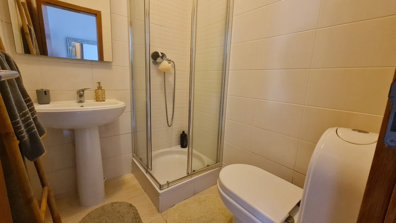 Apartamento T2 para Venda em Albufeira e Olhos de Água Foto 10