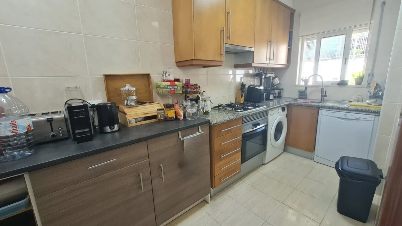 Apartamento T2 para Venda em Albufeira e Olhos de Água Foto 6