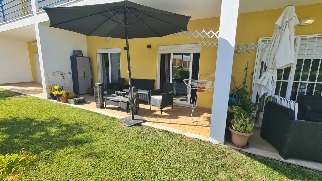 Apartamento T2 para Venda em Albufeira e Olhos de Água Foto 14