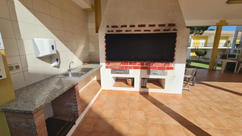 Apartamento T2 para Venda em Albufeira e Olhos de Água