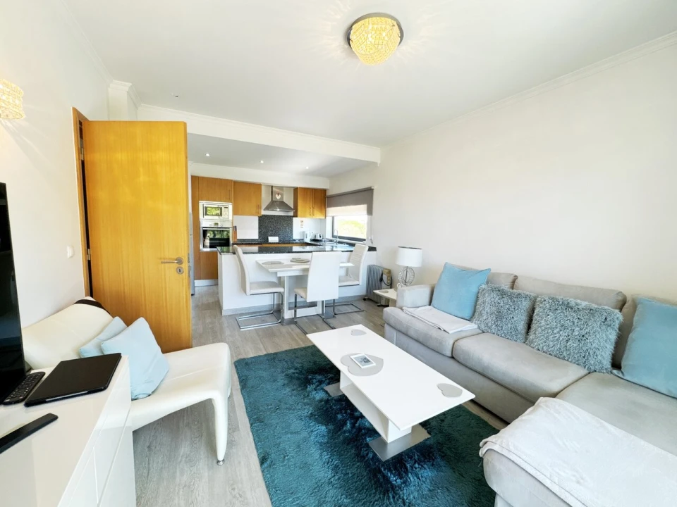 Apartamento T2 para Venda em Albufeira e Olhos de Água Foto 2