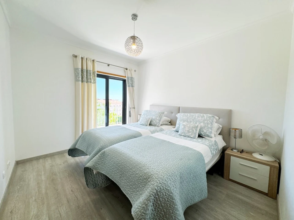 Apartamento T2 para Venda em Albufeira e Olhos de Água Foto 14