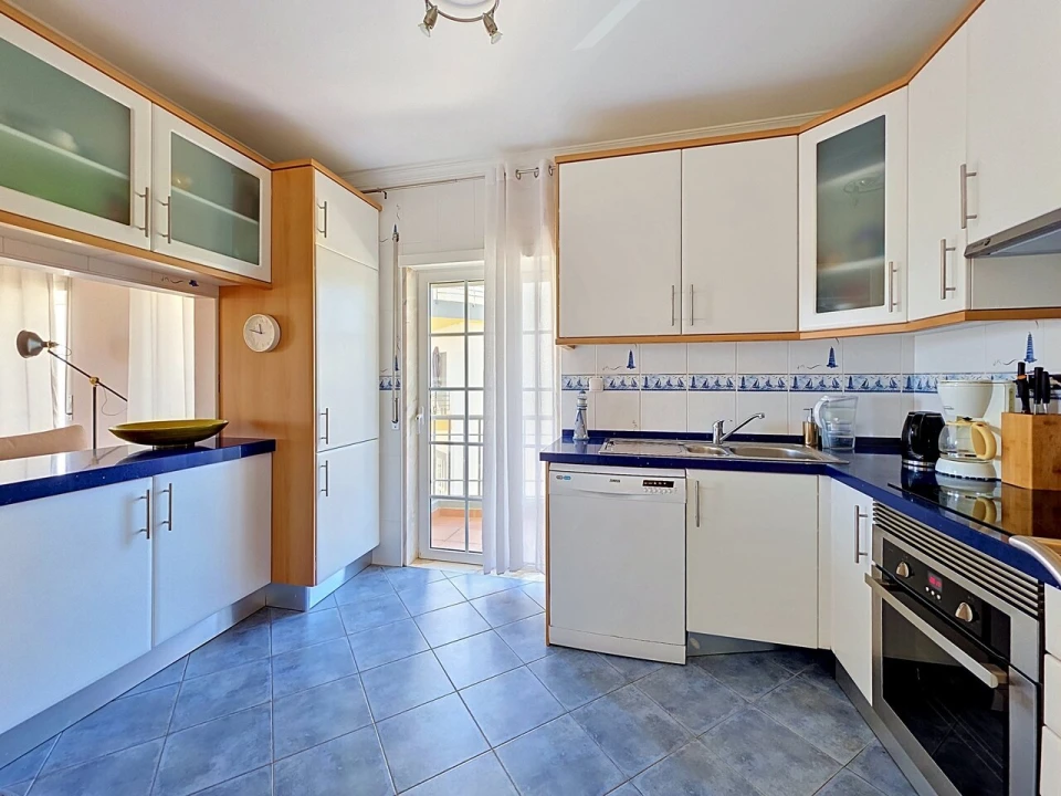 Apartamento T2 para Venda em Lagos (São Sebastião e Santa Maria) Foto 9