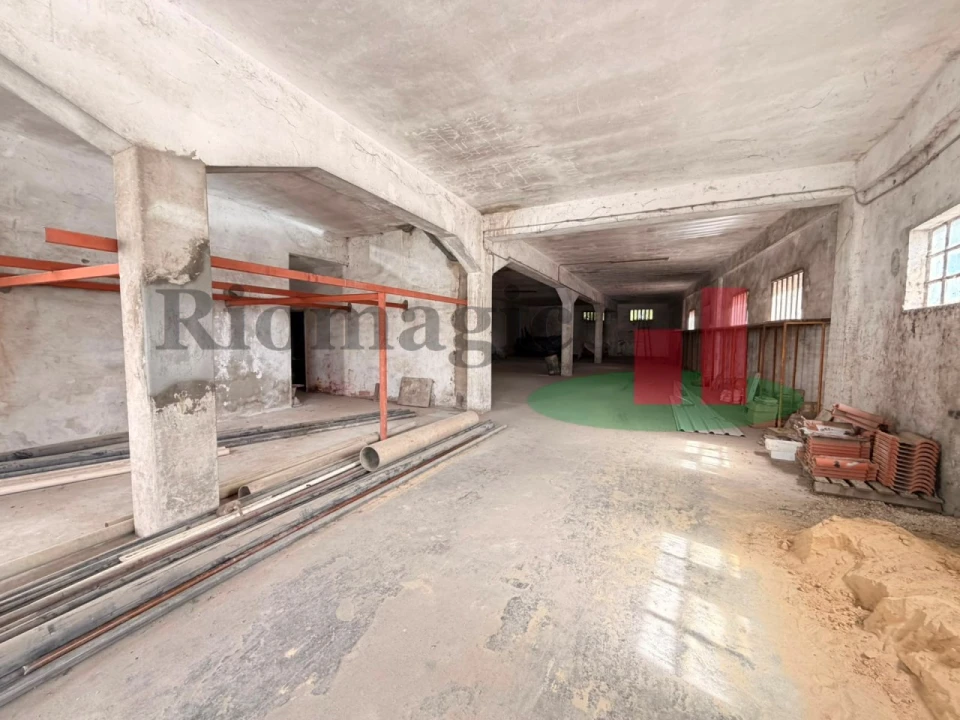 Armazém para Arrendamento em Rio Maior Foto 6