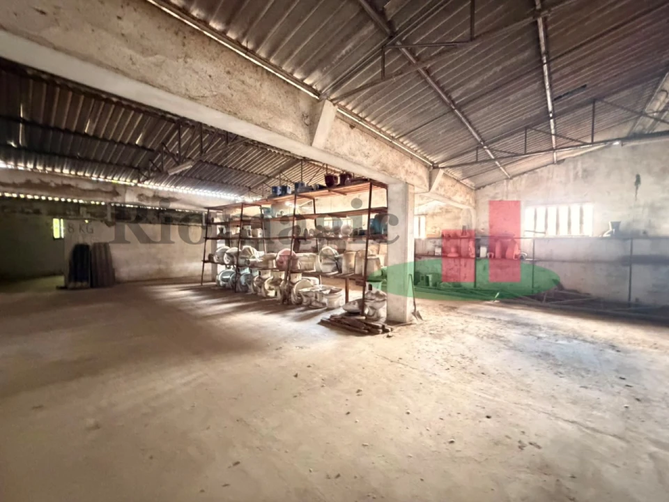 Armazém para Arrendamento em Rio Maior Foto 13