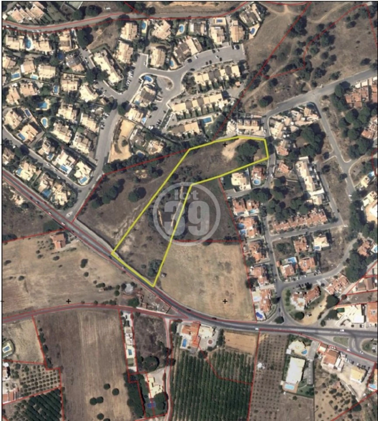 Terreno Misto para Venda em Albufeira e Olhos de Água Foto 1