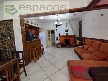 Moradia T4 para Venda em Fratel