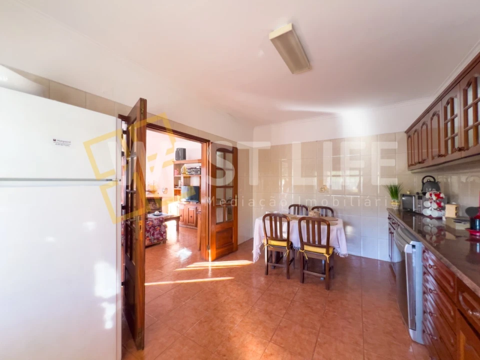 Moradia T4 para Venda em Ericeira Foto 6