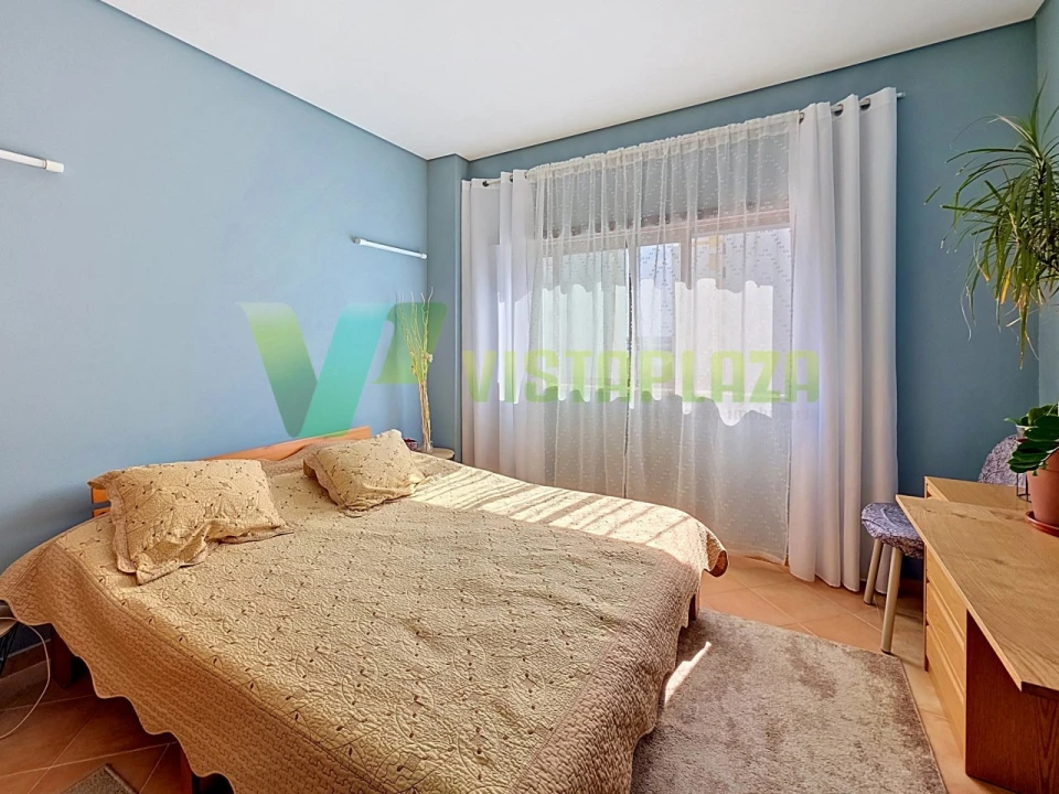 Apartamento T2 para Venda em Portimão Foto 12