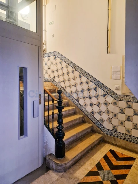 Apartamento T2 para Venda em Santa Maria Maior