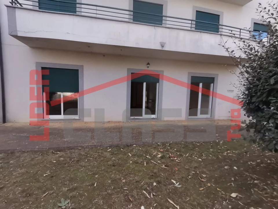 Apartamento T3 para Arrendamento em Mirandela Foto 2