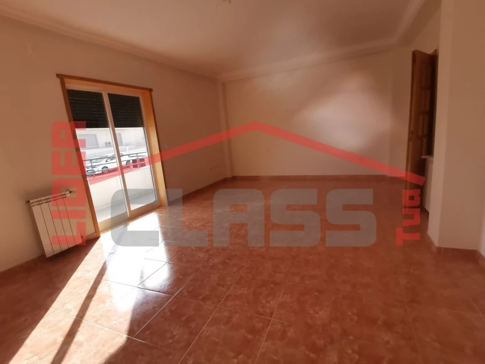 Apartamento T3 para Arrendamento em Mirandela Foto 5