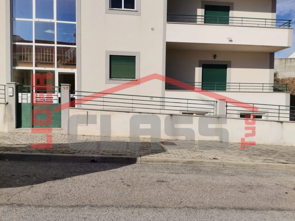 Apartamento T3 para Arrendamento em Mirandela Foto 28