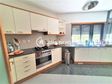 Apartamento T2 para Arrendamento em Loures