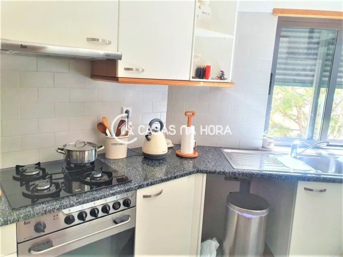Apartamento T2 para Arrendamento em Loures Foto 4