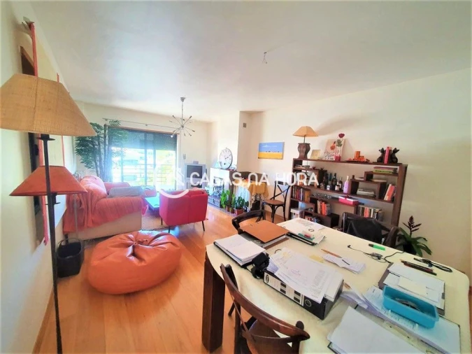 Apartamento T2 para Arrendamento em Loures Foto 10