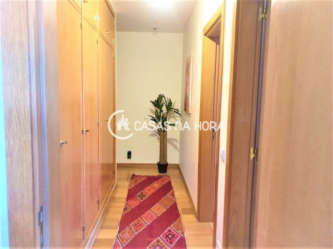 Apartamento T2 para Arrendamento em Loures Foto 16